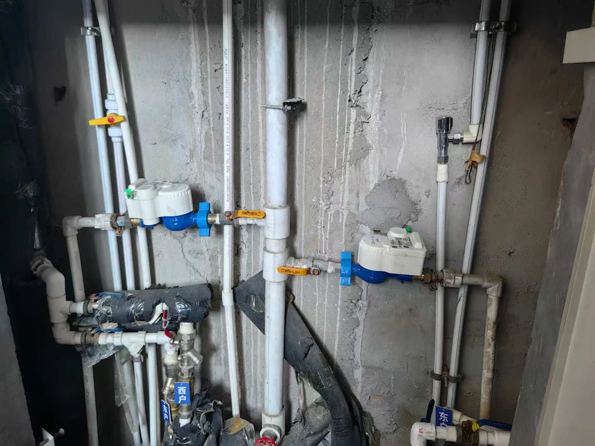 Prepayment water meter installed on a domestic supply