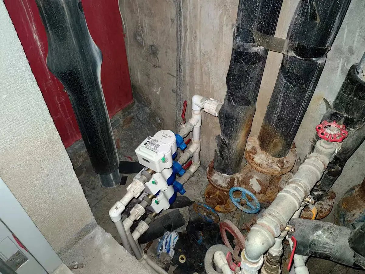 Meter installed on an industrial supply line